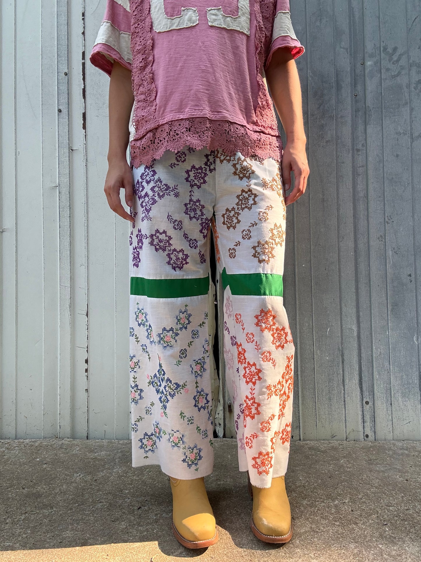 Quilt Top Embroidered Pants M/L