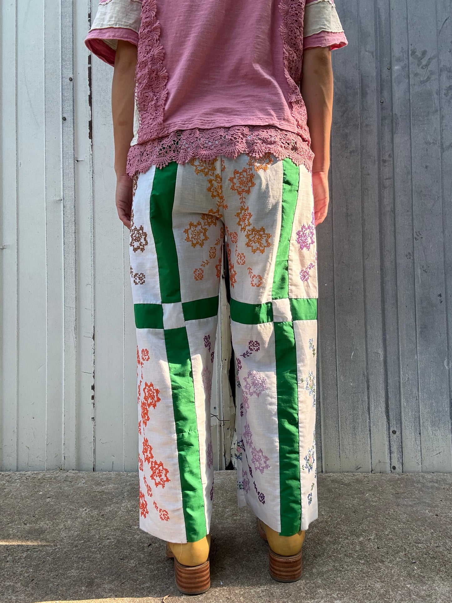 Quilt Top Embroidered Pants M/L